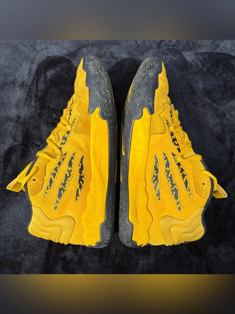 Puma Porsche x MB.03 Sport Yellow 309847-01 Men’s Size 9.5 Basketball Shoes EUC - Picture 5 of 12